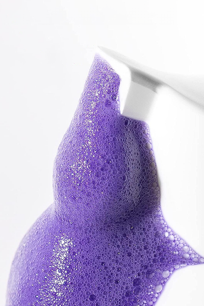 Espuma V34 Clareadora Instantânea: Correção de Cor para Dentes Brancos e Saudáveis